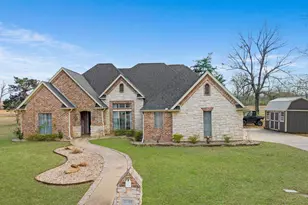 3760 Woodland Ln, Paris, TX 75462 - Photo 1