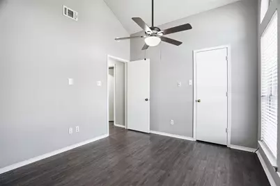 1154 Miles Avenue, Burleson, TX 76028 - Photo 31