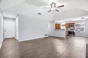 1154 Miles Ave, Burleson, TX 76028 - Photo 9