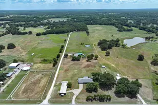 4885 FM 859, Edgewood, TX 75117 - Photo 3