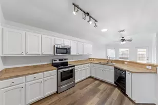 917 Orchid Blvd, Royse City, TX 75189 - Photo 5