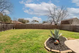 8236 Mark Ln, Watauga, TX 76148 - Photo 21