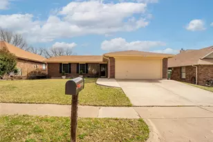 8236 Mark Ln, Watauga, TX 76148 - Photo 1