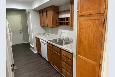 2221 Jackson Circle, Carrollton, TX 75006 - Photo 3