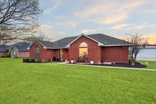 1121 Pierce Rd, Red Oak, TX 75154 - Photo 5