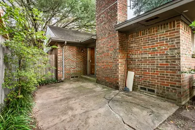 7544 Brentcove Circle, Dallas, TX 75214 - Photo 29