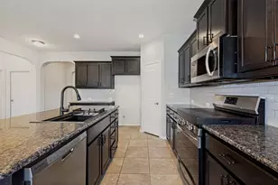 15748 Prairie Grass Ln, Fort Worth, TX 76177 - Photo 7