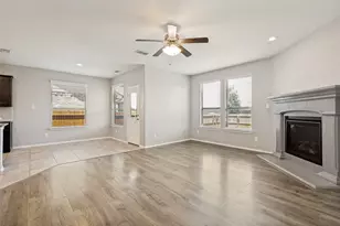 15748 Prairie Grass Ln, Fort Worth, TX 76177 - Photo 5