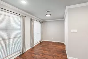 6933 Wake Forrest Dr, Dallas, TX 75214 - Photo 7