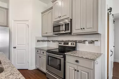 4012 Kensington Drive, Sanger, TX 76266 - Photo 5