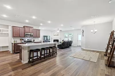 808 Feather Edge, Springtown, TX 76082 - Photo 11