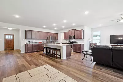 808 Feather Edge, Springtown, TX 76082 - Photo 9