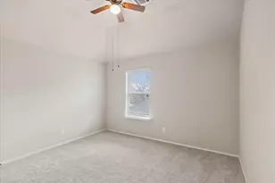 612 Ravenwood Dr, Saginaw, TX 76179 - Photo 29