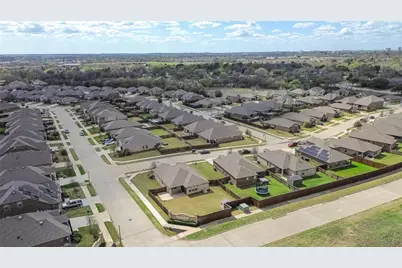 2712 Empire Street, Denton, TX 76209 - Photo 3