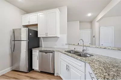 2712 Empire Street, Denton, TX 76209 - Photo 5