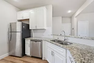 2712 Empire St, Denton, TX 76209 - Photo 5