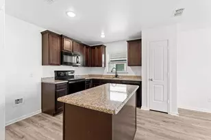 1415 Barrel Dr, Dallas, TX 75253 - Photo 13