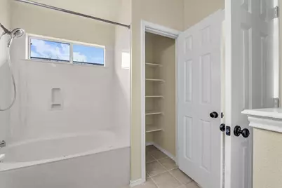 6417 Serena Lane, Waco, TX 76712 - Photo 5