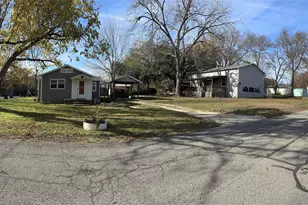 2931 S Barrett Ave, Denison, TX 75020 - Photo 11