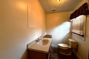 2931 S Barrett Ave, Denison, TX 75020 - Photo 9