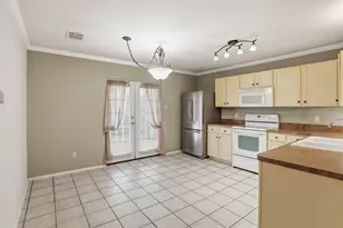 1821 Southridge Ln, Sherman, TX 75092 - Photo 9