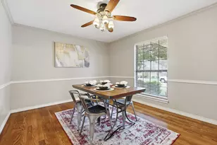 1115 Wiltshire Dr, Carrollton, TX 75007 - Photo 3