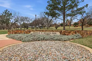 1115 Wiltshire Dr, Carrollton, TX 75007 - Photo 37