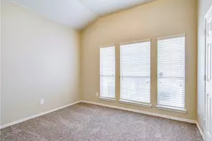 10001 Bull Run, Fort Worth, TX 76177 - Photo 9