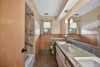 9846 Crestwick Drive, Dallas, TX 75238 - Photo 21