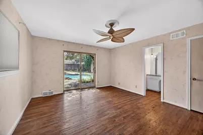 9846 Crestwick Drive, Dallas, TX 75238 - Photo 13