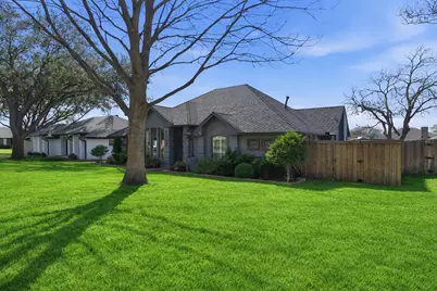 703 Lake Meadows Court, Rockwall, TX 75087 - Photo 3