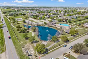 813 Amberwood Ct, Fort Worth, TX 76052 - Photo 25