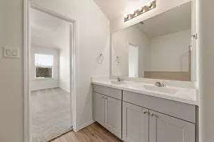 813 Amberwood Ct, Fort Worth, TX 76052 - Photo 21