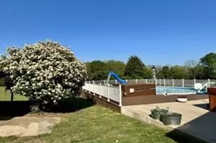 1309 Shannon Dr, Cleburne, TX 76031 - Photo 21