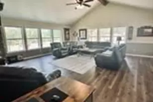 1309 Shannon Dr, Cleburne, TX 76031 - Photo 9