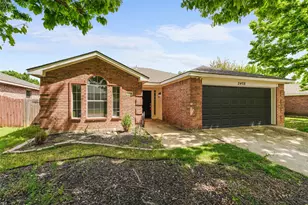 2408 Castle Ridge Dr, McKinney, TX 75071 - Photo 1