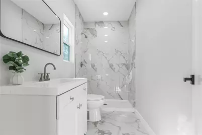 1028 E Jessamine Street, Fort Worth, TX 76104 - Photo 13