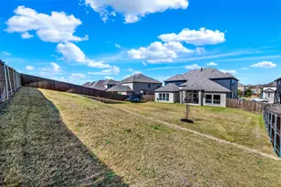 4406 Estuary Cir, Garland, TX 75043 - Photo 39