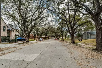 3954 Dalgreen Drive, Dallas, TX 75214 - Photo 3