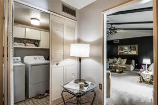 3954 Dalgreen Dr, Dallas, TX 75214 - Photo 9