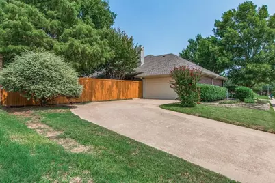 1500 Mission Hills Lane, Corinth, TX 76210 - Photo 3