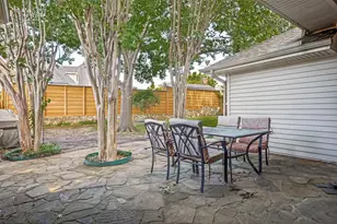 1500 Mission Hills Ln, Corinth, TX 76210 - Photo 23