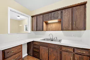 4123 Dawes Dr, Dallas, TX 75211 - Photo 23