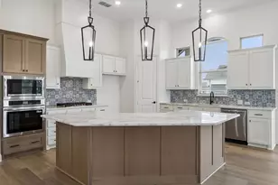 5013 Valley View Dr, Joshua, TX 76058 - Photo 7