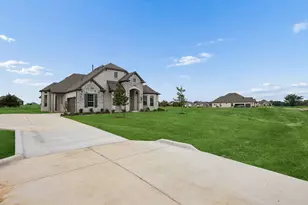 5013 Valley View Dr, Joshua, TX 76058 - Photo 3