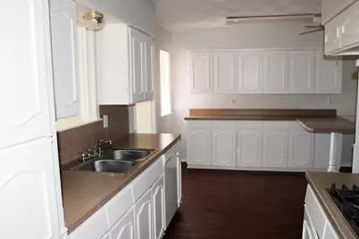 124 Oakhurst Drive, Bedford, TX 76022 - Photo 5