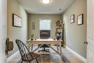 13613 Marys Ridge Rd, Fort Worth, TX 76008 - Photo 5