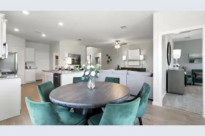 617 Harvey Street, Grandview, TX 76050 - Photo 11