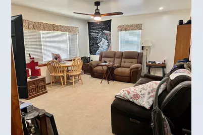 301 Sherman Street, Nocona, TX 76255 - Photo 13