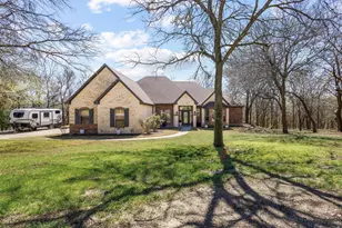 107 Falls Creek Ln, Gunter, TX 75058 - Photo 1